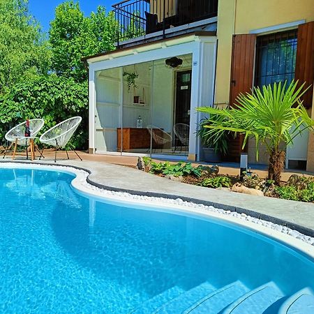 Picnic Room And Pool Castelnuovo del Garda Luaran gambar