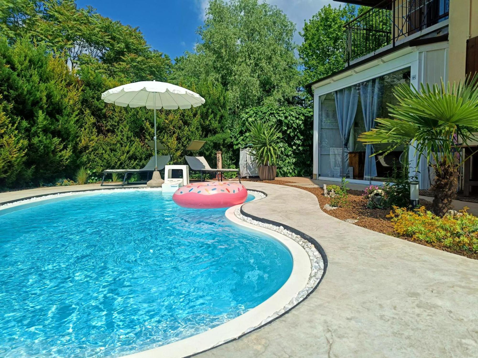 Picnic Room And Pool Castelnuovo del Garda Luaran gambar